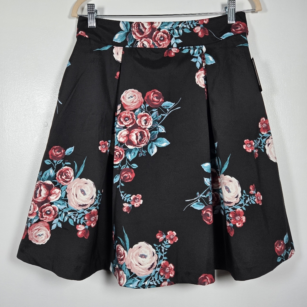 NEW Heart Soul Black Floral Pleated Front A-Line Skirt Juniors Size 9
